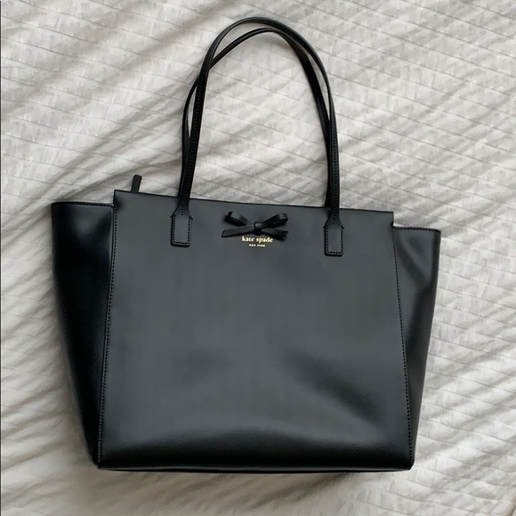 kate spade Handbags - Kate spade tote